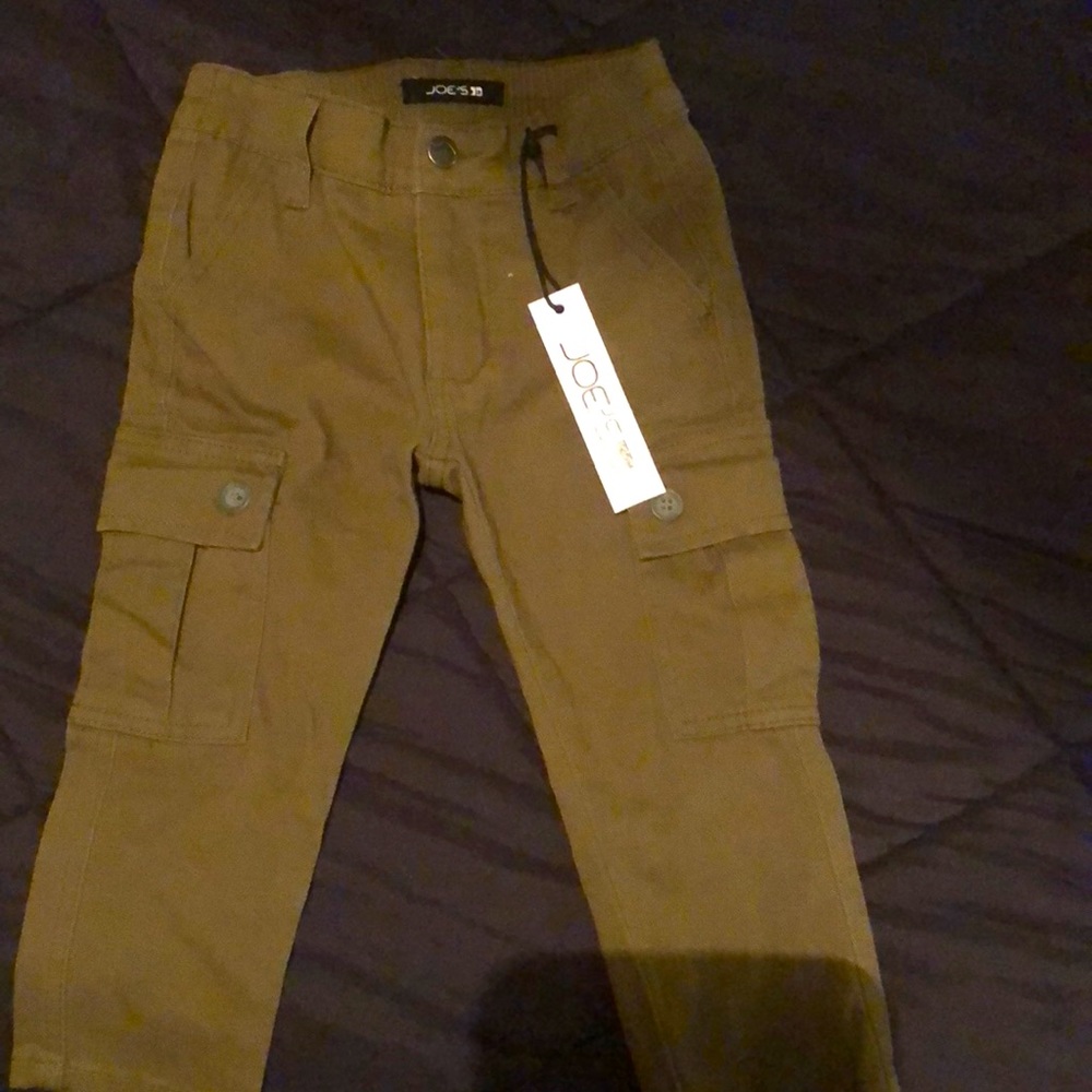 Olive green cargo pants.